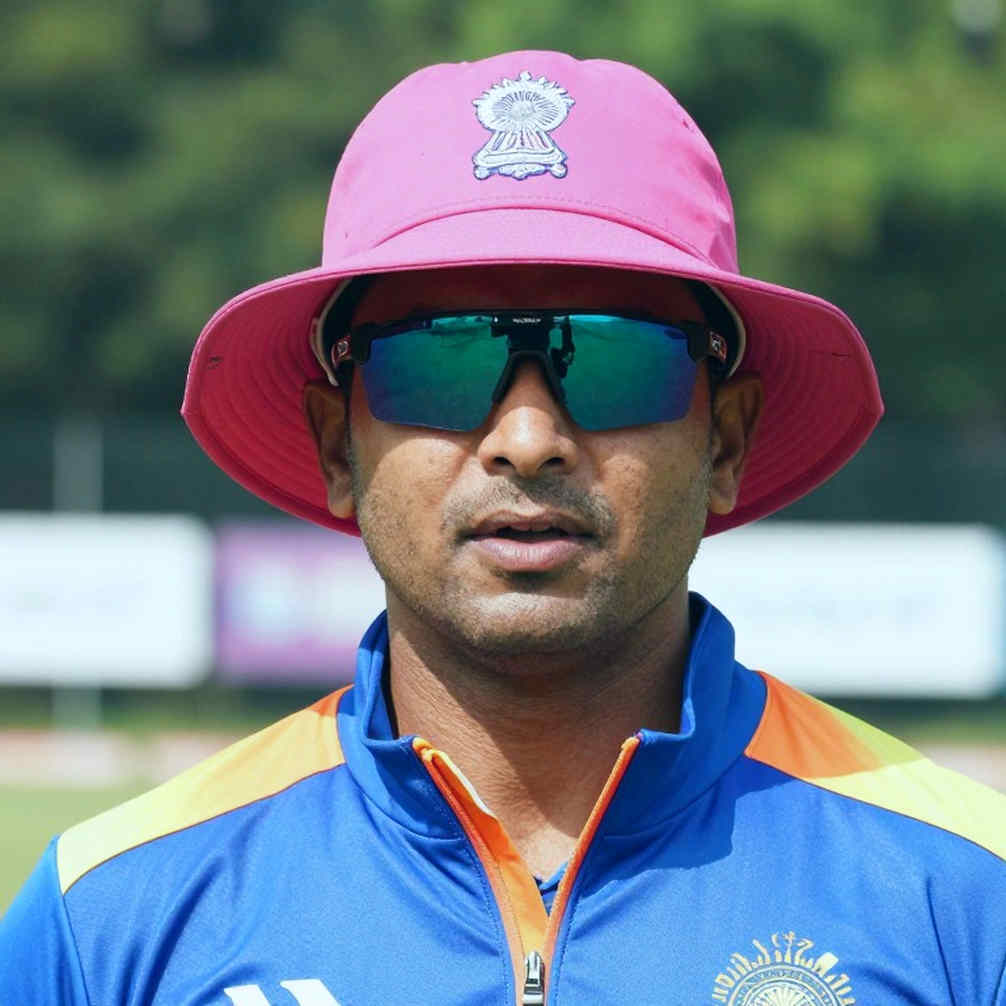 খালি আর্কাইভের পাঠ: ক্রিকেটের নিলাম-কোলাহল, তথ্যের অভাব আর স্মৃতির ভার